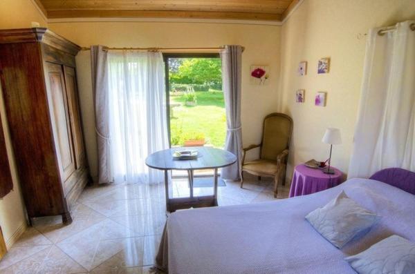 L'Oustal Chambres Et Tables D'Hotes Sonnac  Esterno foto